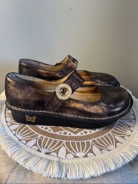 ALEGRIA Women's CLOGS Shoes Platform Mary Jane Metallic Bronze Brown Size 38